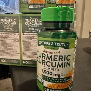 Vitamins turmeric curcumin.